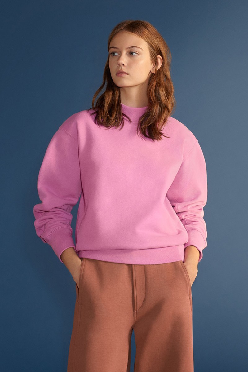 主æé:registered::registered:è±è²èª¿ - UNIQLO U 2019 æ¥å¤ç³»å Lookbook æ£å¼ç¼ä½