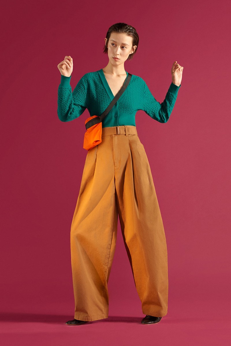 主æé:registered::registered:è±è²èª¿ - UNIQLO U 2019 æ¥å¤ç³»å Lookbook æ£å¼ç¼ä½