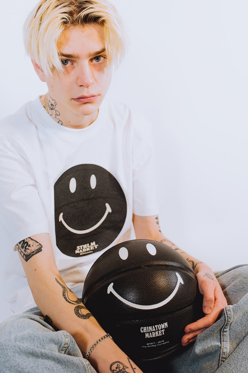 Caliroots x Chinatown Market å
¨æ°å¤å
è¯åç³»åç»å ´