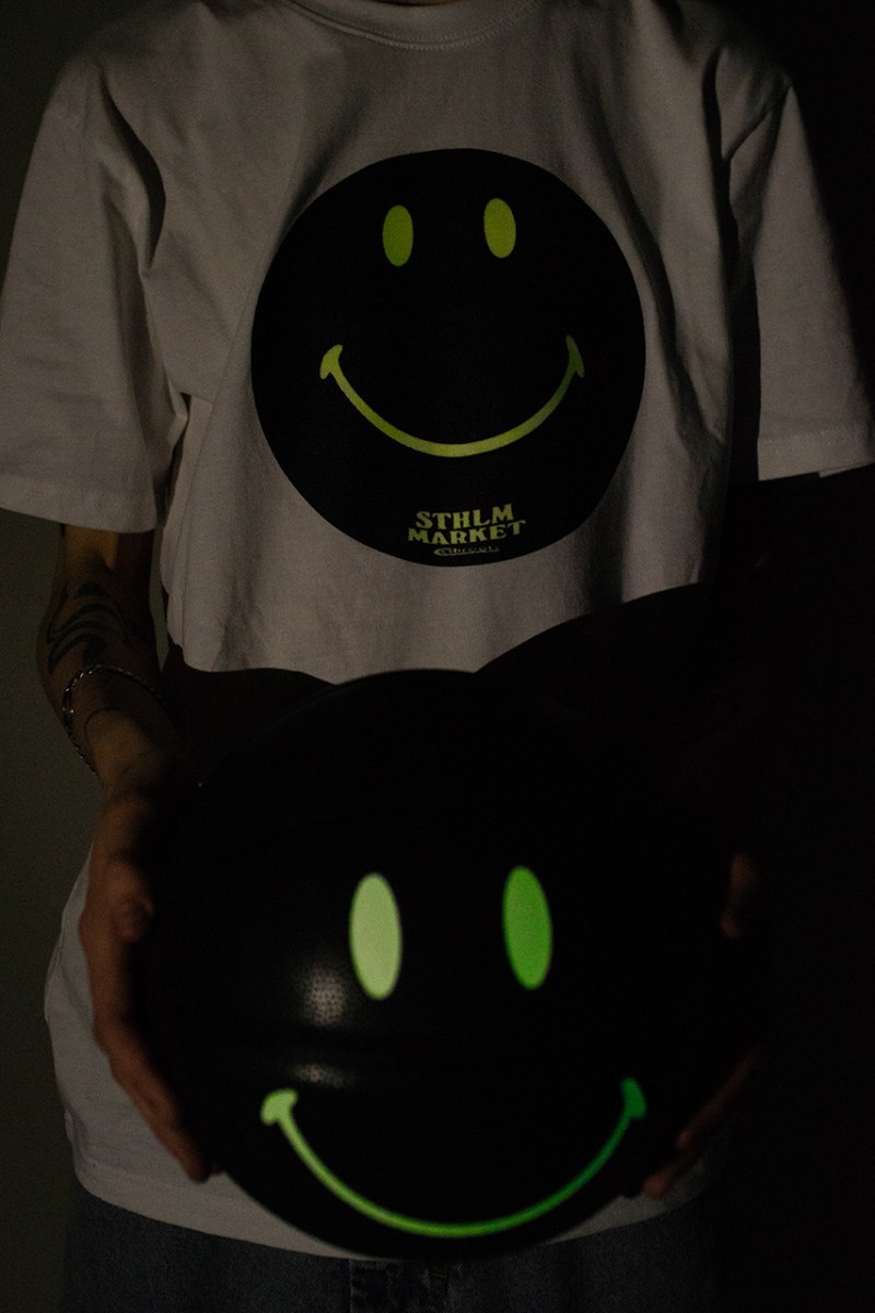 Caliroots x Chinatown Market å
¨æ°å¤å
è¯åç³»åç»å ´
