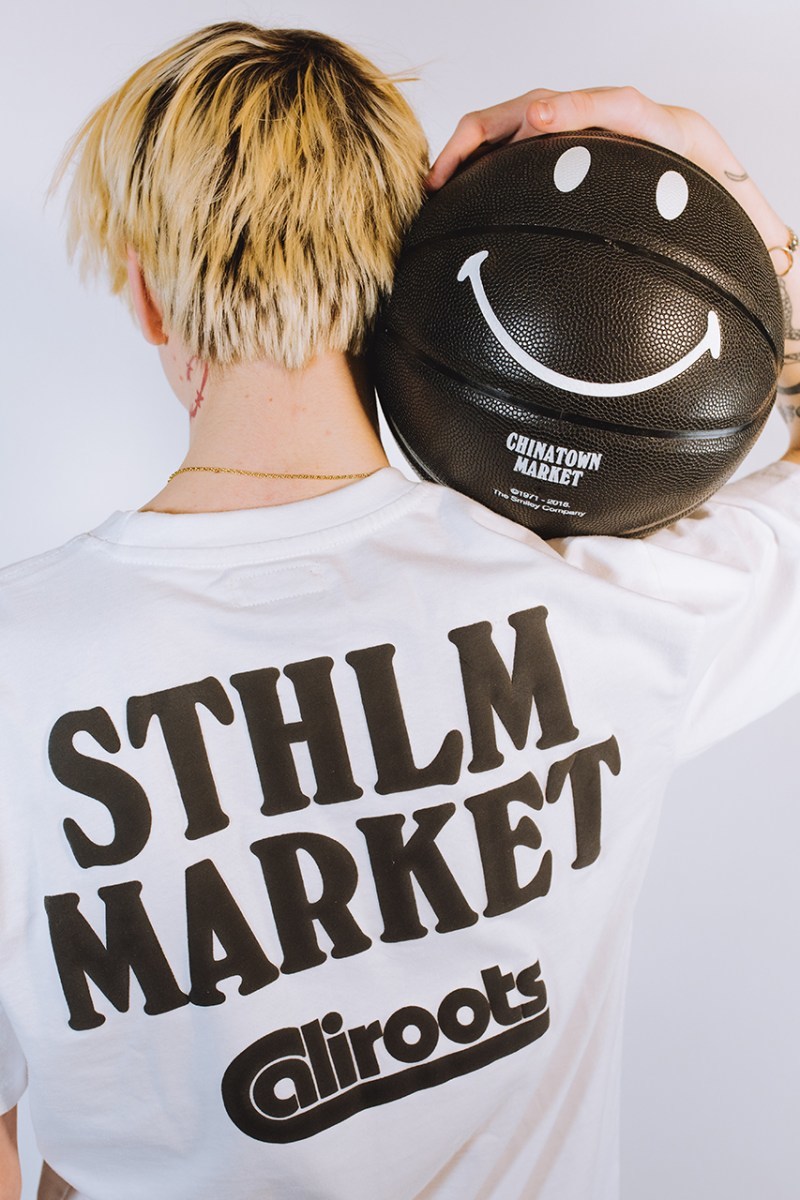 Caliroots x Chinatown Market å
¨æ°å¤å
è¯åç³»åç»å ´