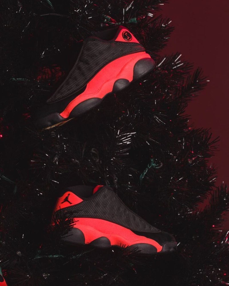 é³å å¸æç¤º CLOT x Air Jordan 13 é±èçé
è²