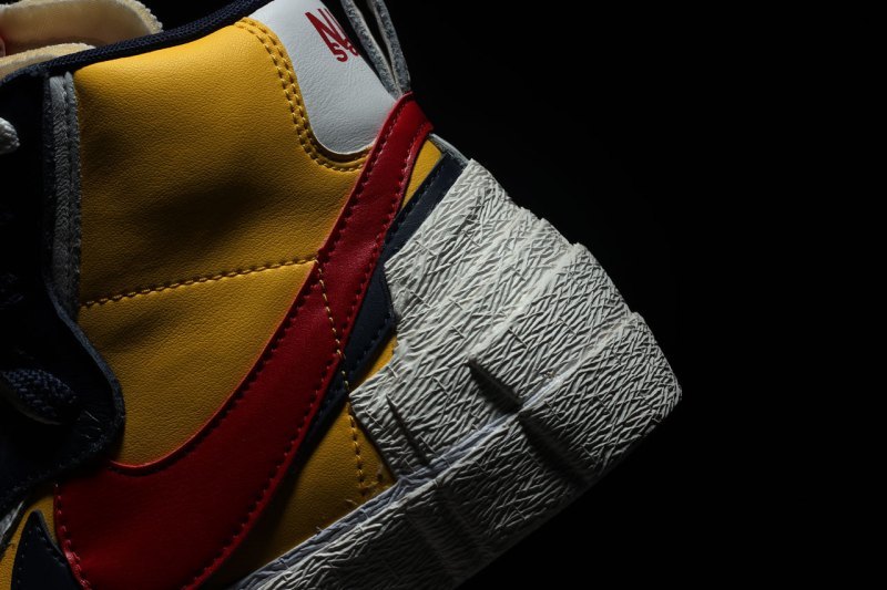 çå
è¿è³ Sacai x Nike å
¨æ°è¯åãBlazer With The Dunkãç³»å