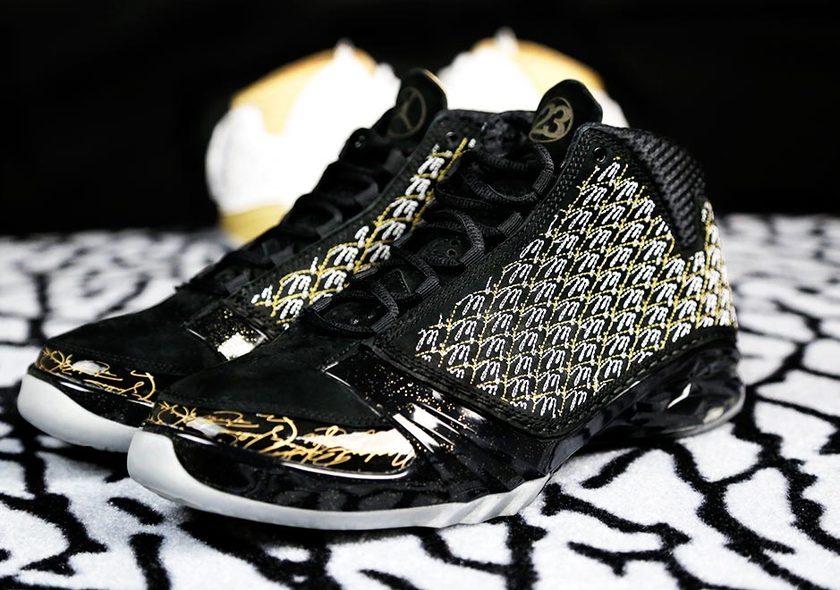 air-jordan-23-trophy-room-detailed-look-7.jpg