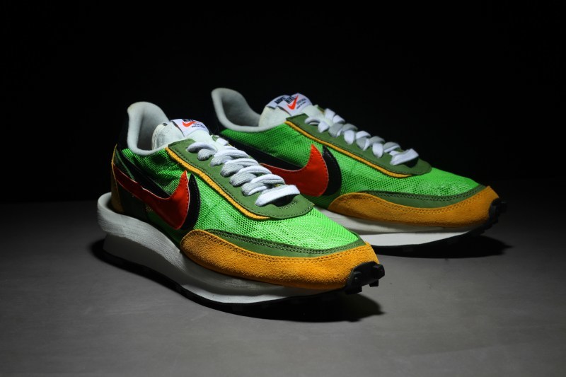çå
è¿è³ Sacai x Nike å
¨æ°è¯å鿬¾ãLVD with WAFFLE DAYBREAKã