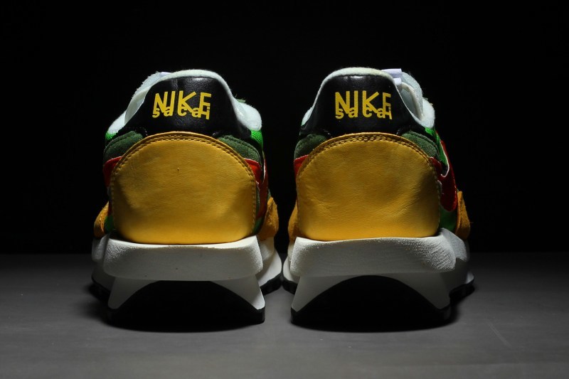 çå
è¿è³ Sacai x Nike å
¨æ°è¯å鿬¾ãLVD with WAFFLE DAYBREAKã