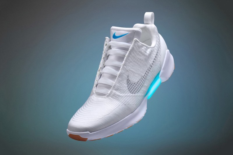 Nike Basketball å°æ¨åºå:registered:å¹ç´ $350 ç¾å
ç HyperAdapt ç±çé