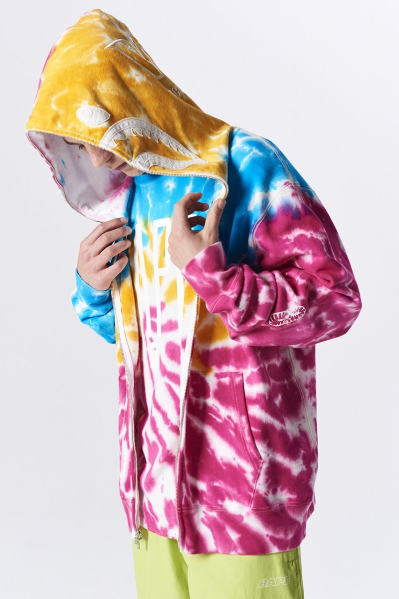 A BATHING APEÂ:registered: ç¼ä½ 2019 æ¥å¤ç³»å Lookbook