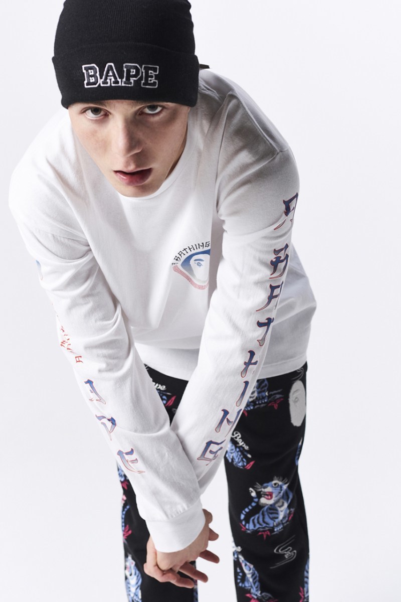 A BATHING APEÂ:registered: ç¼ä½ 2019 æ¥å¤ç³»å Lookbook