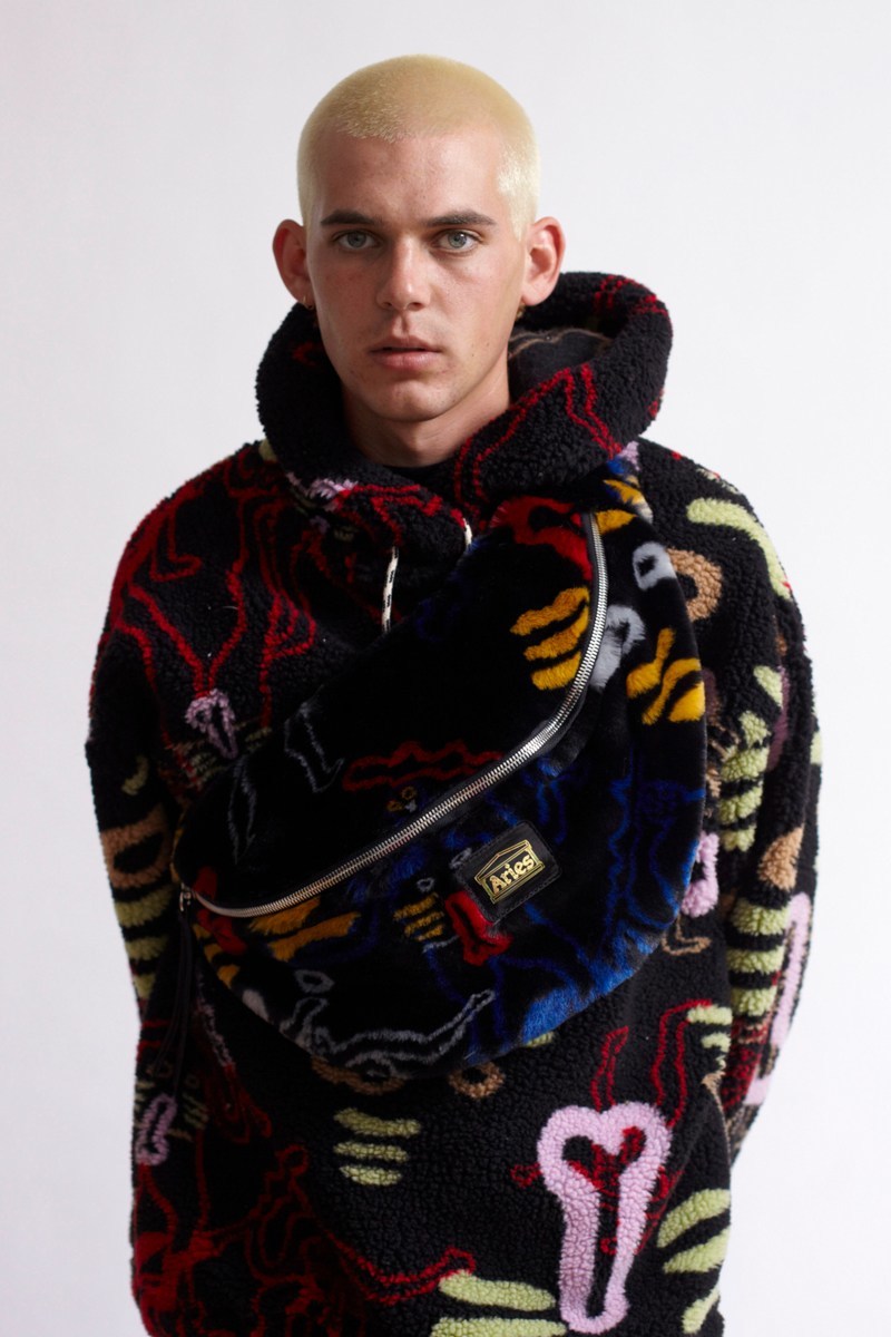Aries ç¼ä½ 2019 æ¥å¤ç³»å Lookbook