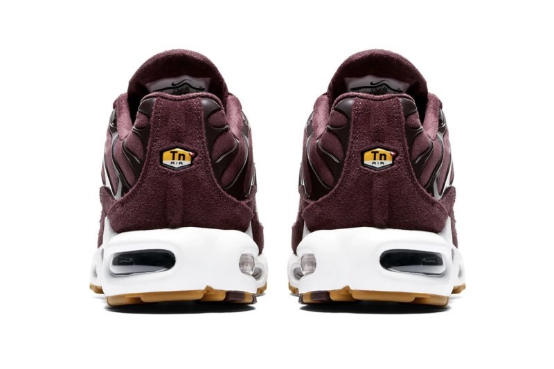 Nike Air Max Plus SE å
¨æ°ãBordeauxãé
è²ç»å ´