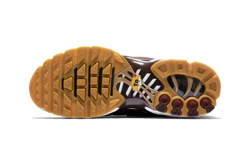 Nike Air Max Plus SE å
¨æ°ãBordeauxãé
è²ç»å ´