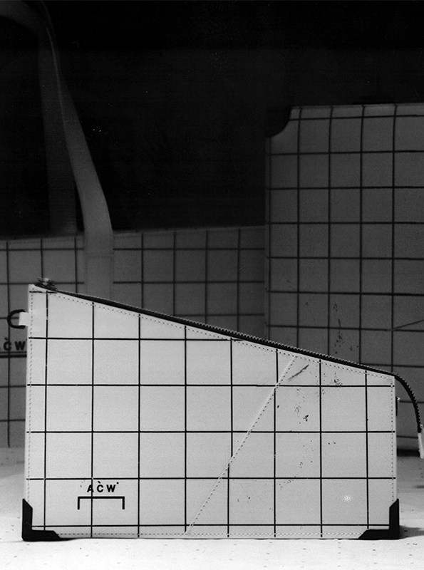 Samuel Ross æå A-COLD-WALL* å¨æ°åè¢ç³»å