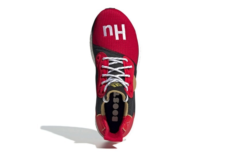 Pharell x adidas SOLAR Hu Glide ä¸åæ°å¹´å¥æ³¨é
è²