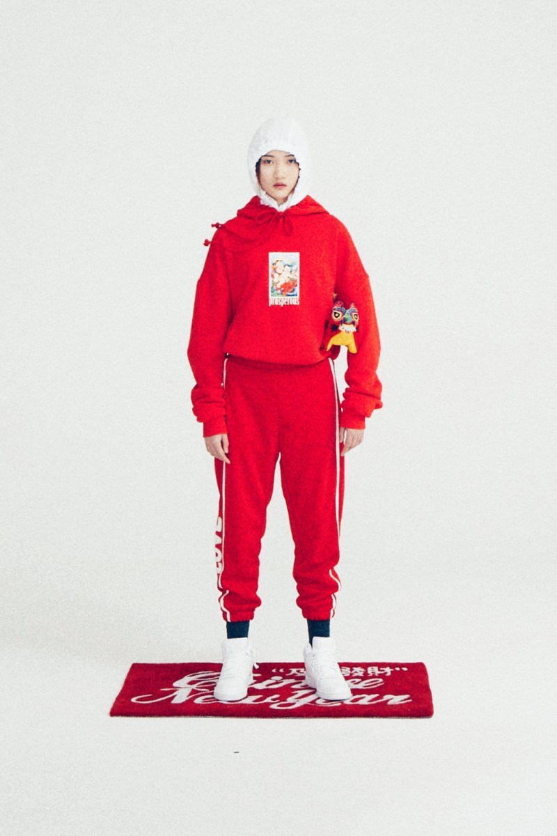 JOY BY YE3NJOY 2019 ä¸åæ°å¹´å¥æ³¨ç³»å