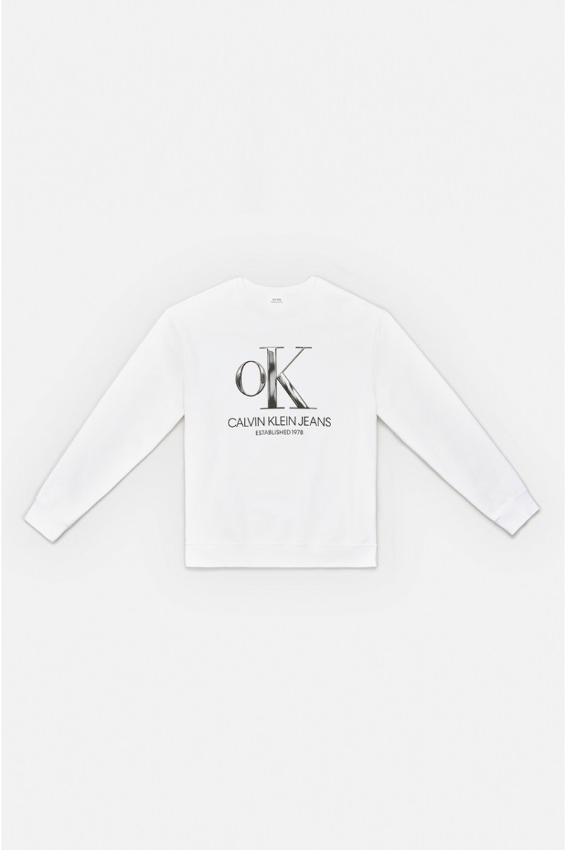 CALVIN KLEIN JEANS æ¯ç· EST. 1978 å¨æ°ç³»åä¸æ¶