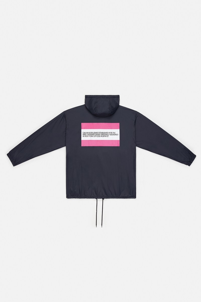 CALVIN KLEIN JEANS æ¯ç· EST. 1978 å¨æ°ç³»åä¸æ¶