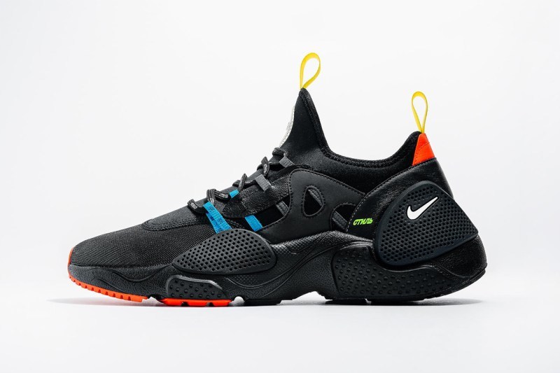 æ¶å
é è¦½ Heron Preston x Nike è¯å Huarache E.D.G.E. 鿬¾