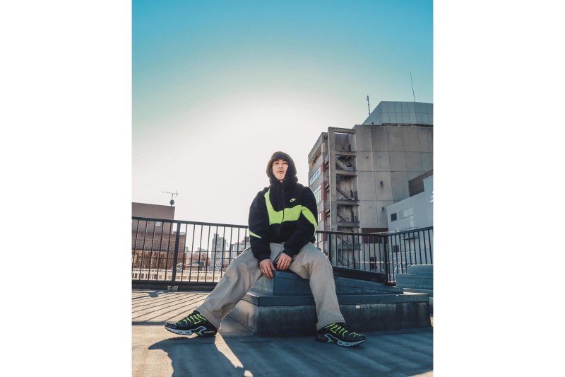 Nike è¿½å æ¨åºæ°é
è² Big Swoosh éé¢å¤å¥