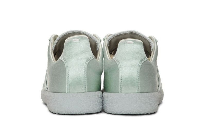 Maison Margiela Replica å¨æ°ãSatinãç³»åä¸æ¶