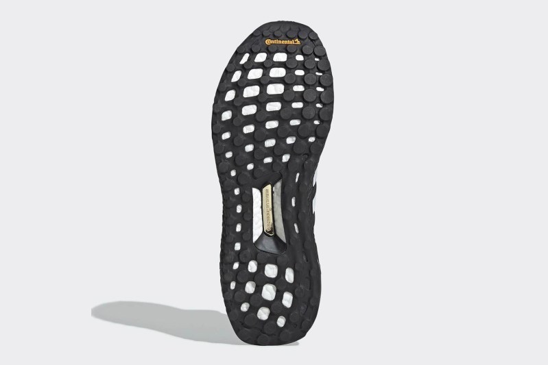 A BATHING APEÂ:registered: x adidas å
¨æ°è¯å UltraBOOST å:registered:æ¹åçéåº