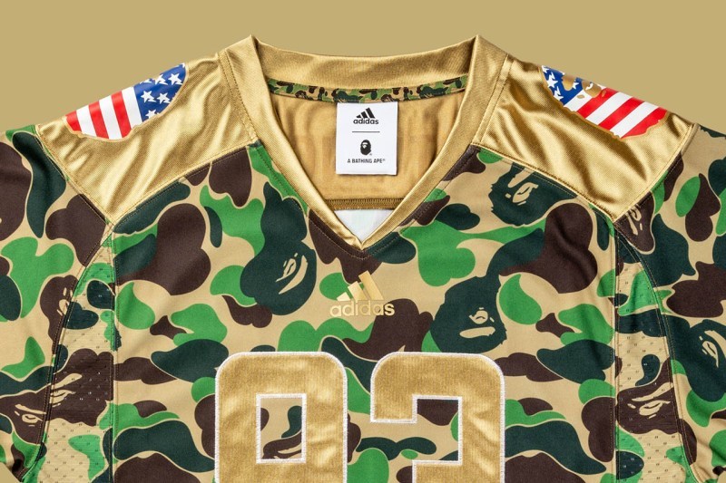 A BATHING APEÂ:registered: x adidas å
¨æ°è¯åç³»åæ£å¼ç¼ä½