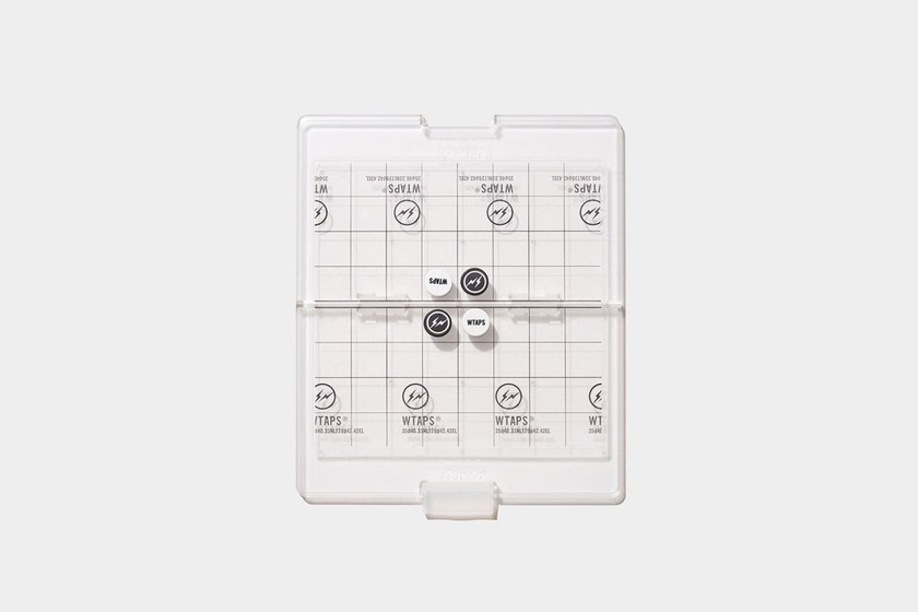 https___jp.hypebeast.com_files_2019_01_the-conveni-releases-wtaps-fragment-design-08.jpg
