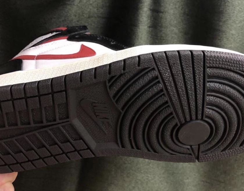 Air Jordan 1é»è²ç½è²å¥èº«æ¿çº¢è²555088-061 2019å叿¥æ