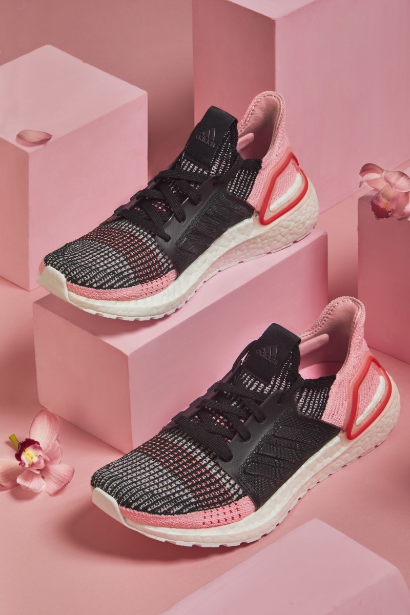 adidas UltraBOOST 19 å¨æ°éå:registered:éè²ãBat Orchidã