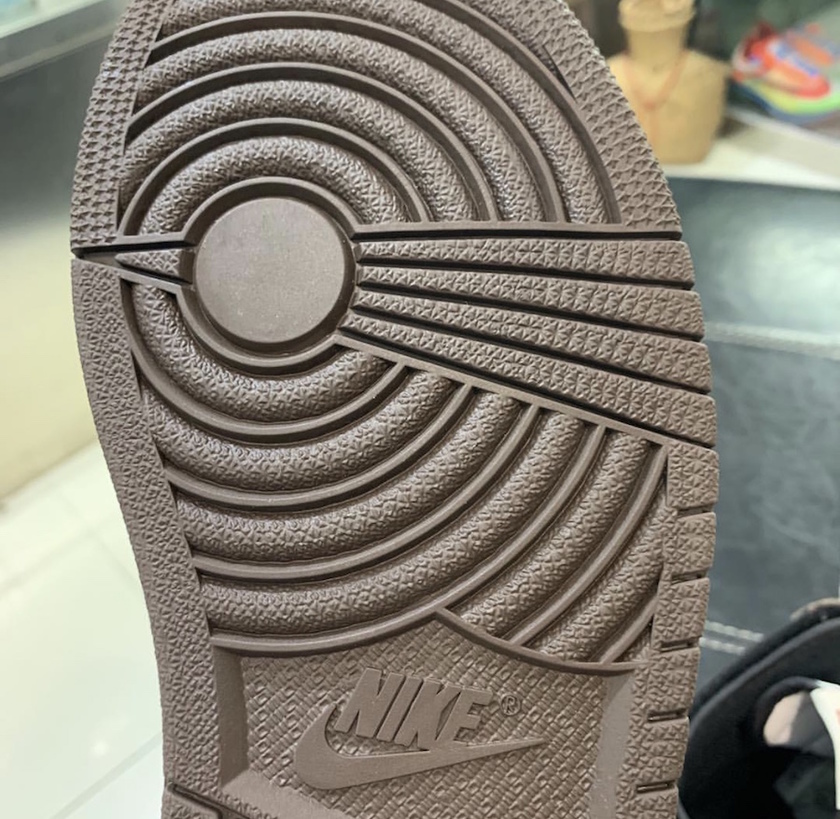 Travis Scott Air Jordan 1ä»äººææ°å
2019 CD4487-100å叿¥æ