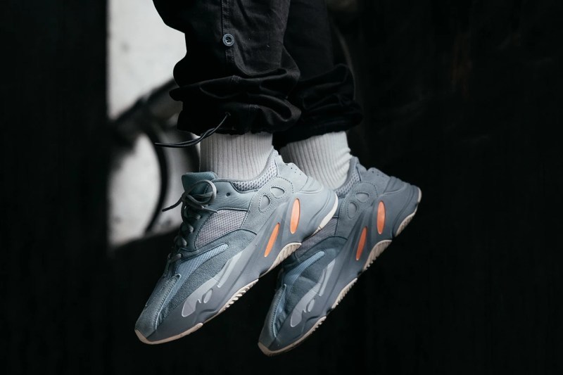 æ¶å
é è¦½ YEEZY BOOST 700 å
¨æ°é
è²ãInertiaãææ°ä¸è
³å輯
