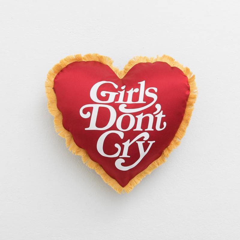 Girls Don't Cry x HUMAN MADE è¯åç³»åæ£å¼ç¼ä½