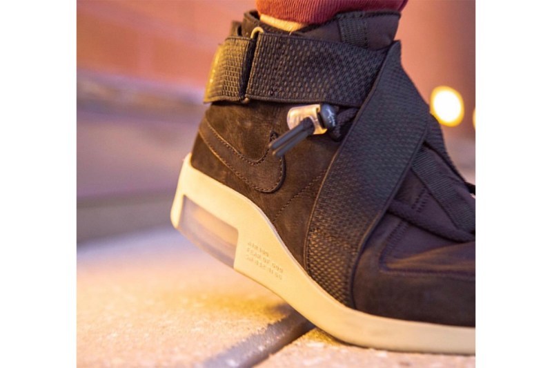 Nike Air Fear of God 180ãBlackãéè²ä¸è³é è¦½