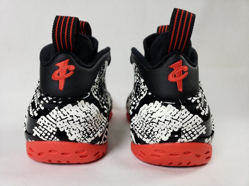 Nike Air Foamposite One Snakeskin 314996-101å叿¥æä»·æ ¼