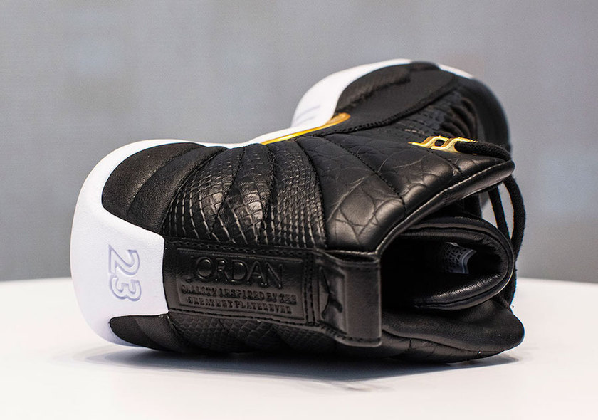 Air Jordan 12ç¬è¡å¨ç:copyright:é»éå±éå叿¥æ