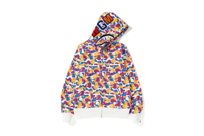 BAPE STORE LA ä¸é±å¹´å¥æ³¨éå:registered:ç³»åå:registered:æ´å
Ž