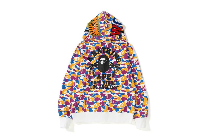 BAPE STORE LA ä¸é±å¹´å¥æ³¨éå:registered:ç³»åå:registered:æ´å
Ž