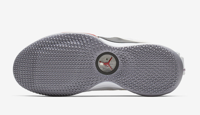 Air Jordan 33 Low SEç½è²éå±éè²å¥èº«æ¿çº¢è²é»è²CD9560-106å叿¥æ
