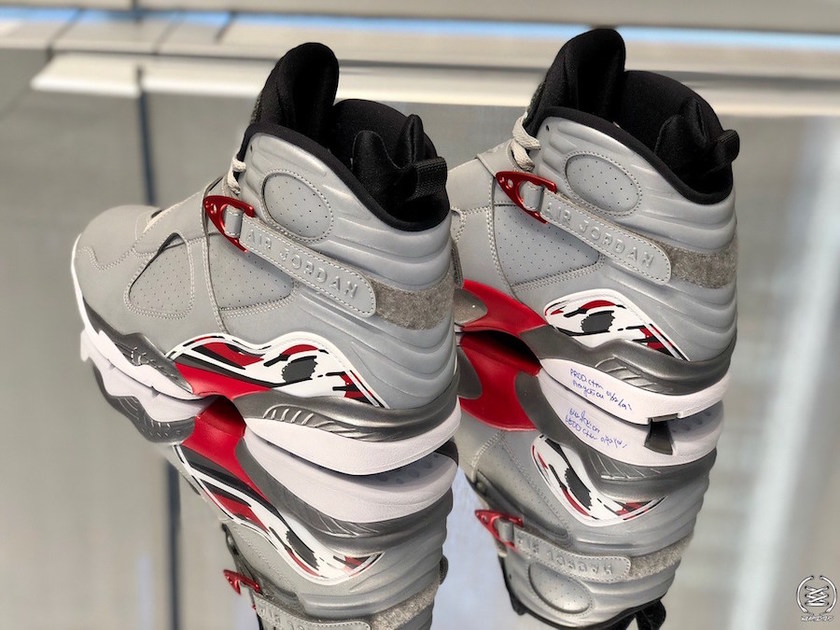 Air Jordan 8 Reflective Bugs Bunnyåå¸æ¥æ