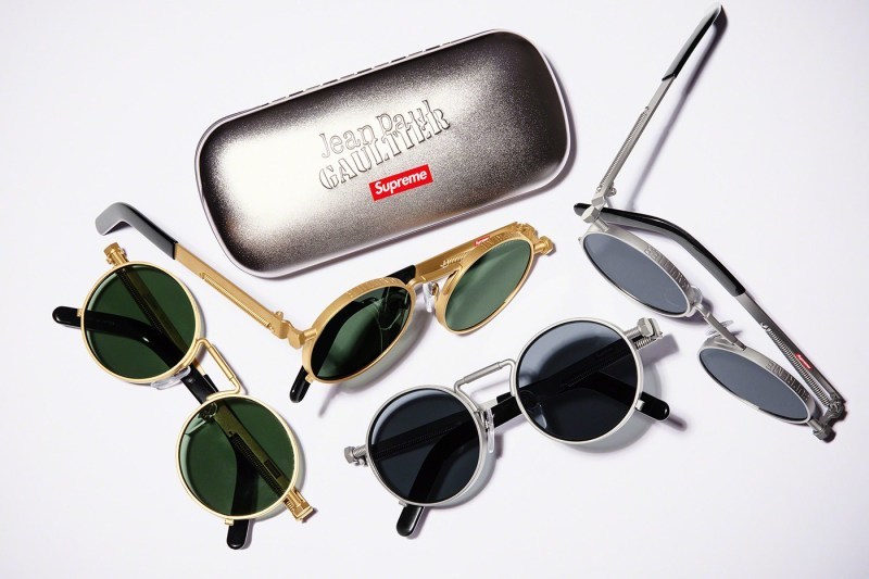 Supreme x Jean Paul Gaultier 2019 æ¥å¤è¯åç³»åæ£å¼ç¼ä½