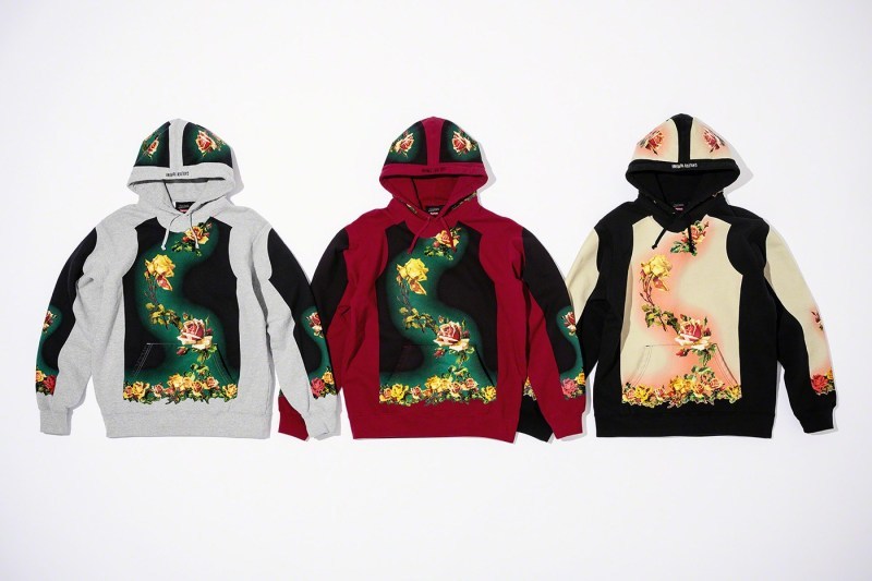 Supreme x Jean Paul Gaultier 2019 æ¥å¤è¯åç³»åæ£å¼ç¼ä½