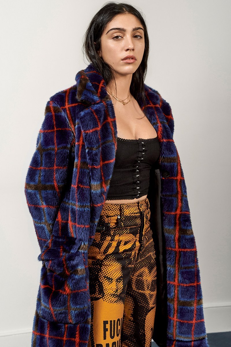 Supreme x Jean Paul Gaultier 2019 æ¥å¤è¯åç³»åæ£å¼ç¼ä½