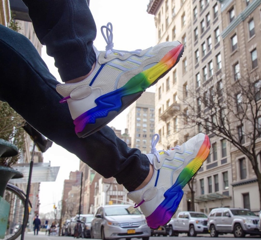 adidas Ozweego adiPRENE LGBT Pride Love Unites Rainbowå叿¥æ