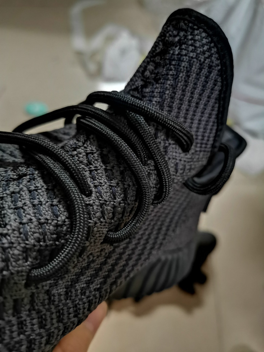 adidas Yeezy Boost 350 V2é»è²FU9013å叿¥æ