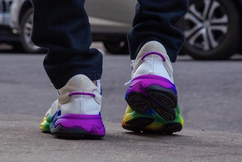 adidas Ozweego adiPRENE LGBT Pride Love Unites Rainbowå叿¥æ