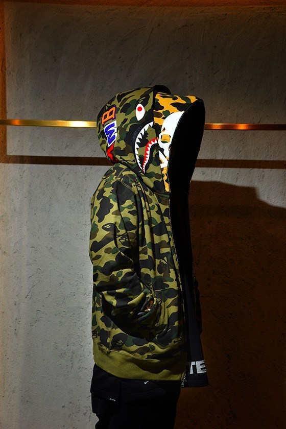 mastermind vs A BATHING APEÂ:registered: 2019 å¹´åå¤æ°åéåº