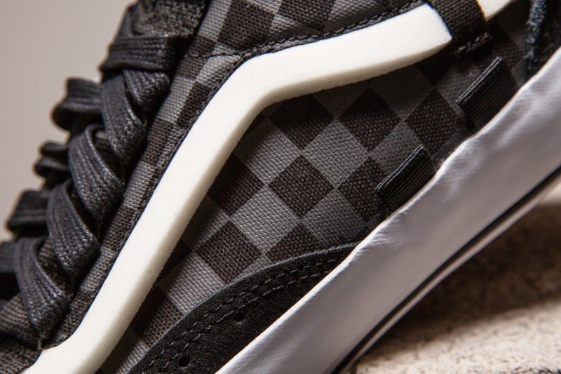 è¿è³ Vans OLD SKOOL CAP LX ç³»å