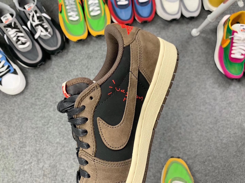Travis Scott Air Jordan 1ä½CQ4277-001å叿¥æä»·æ ¼