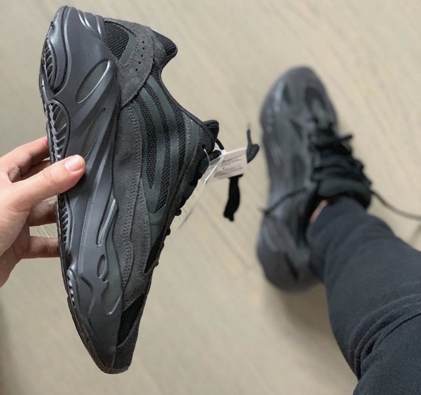 adidas Yeezy Boost 700 V2 Vanta FU6684åå¸æ¥æ