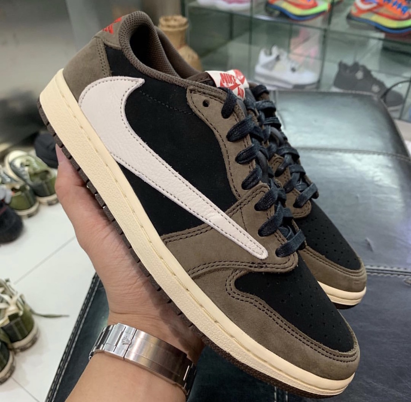 Travis Scott Air Jordan 1 Low Dark Mocha CQ4277-001å叿¥æä»·æ ¼
